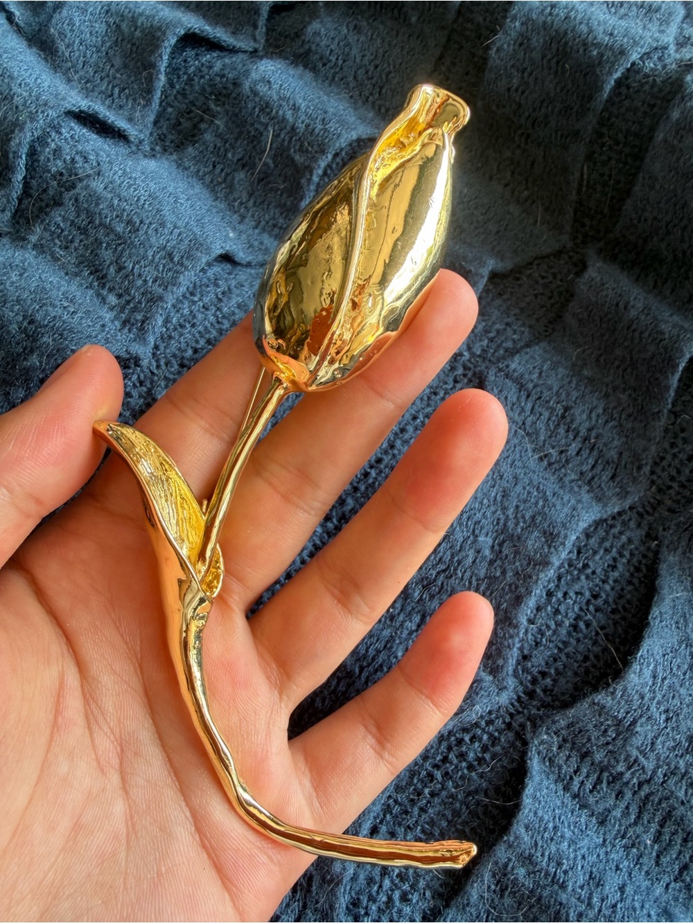 Elegant Gold Tulip Brooch - Women Jewelry Brooches